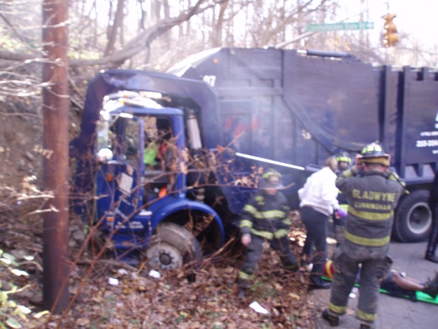 Trash Truck Crash - November 2006